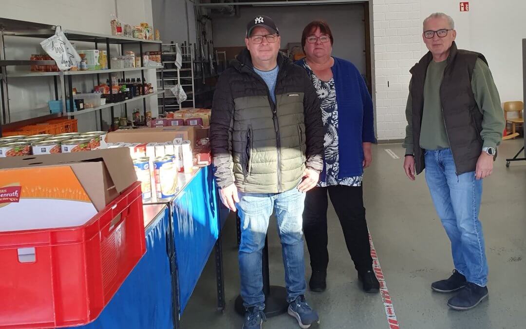 Weihnachtspäckchen der Leichlinger Tafel